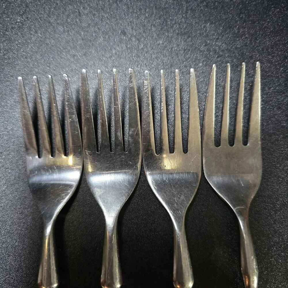 Hampton Silversmiths BISTRO-GREEN 4 Salad Forks Stainless Flatware